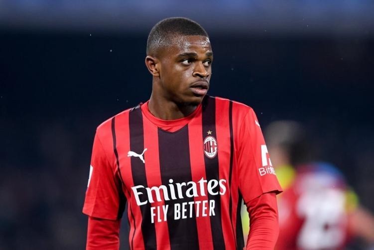  米兰青训瑰宝卡卢卢崛起，包办三月最佳防守奖项  