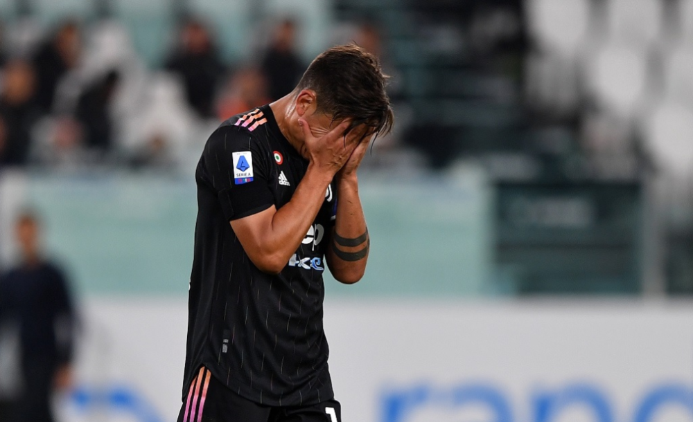  罗马客场不敌萨索洛遭遇两连败危机  